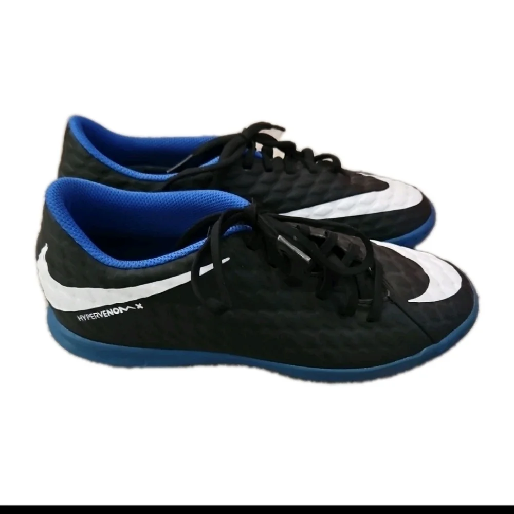 Nike Mens Black And Blue HypervenomX Phade Indoor Soccer Cleats New 11IC 6.5